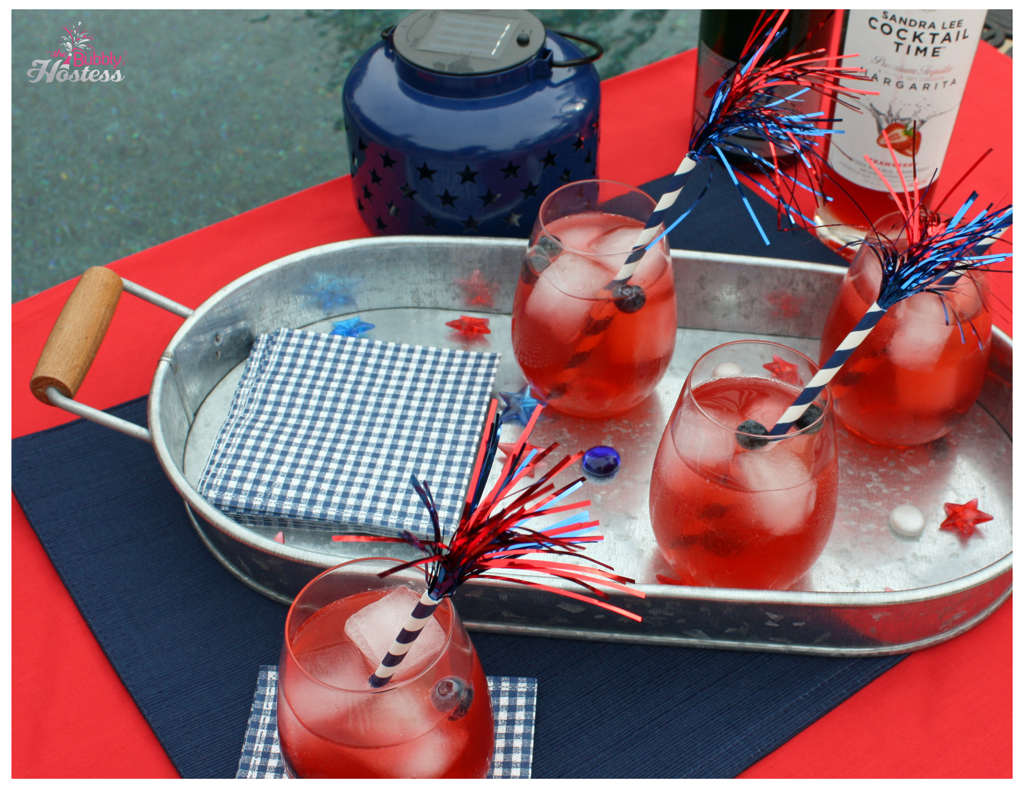 Strawberry Sparklers | The Bubbly Hostess
